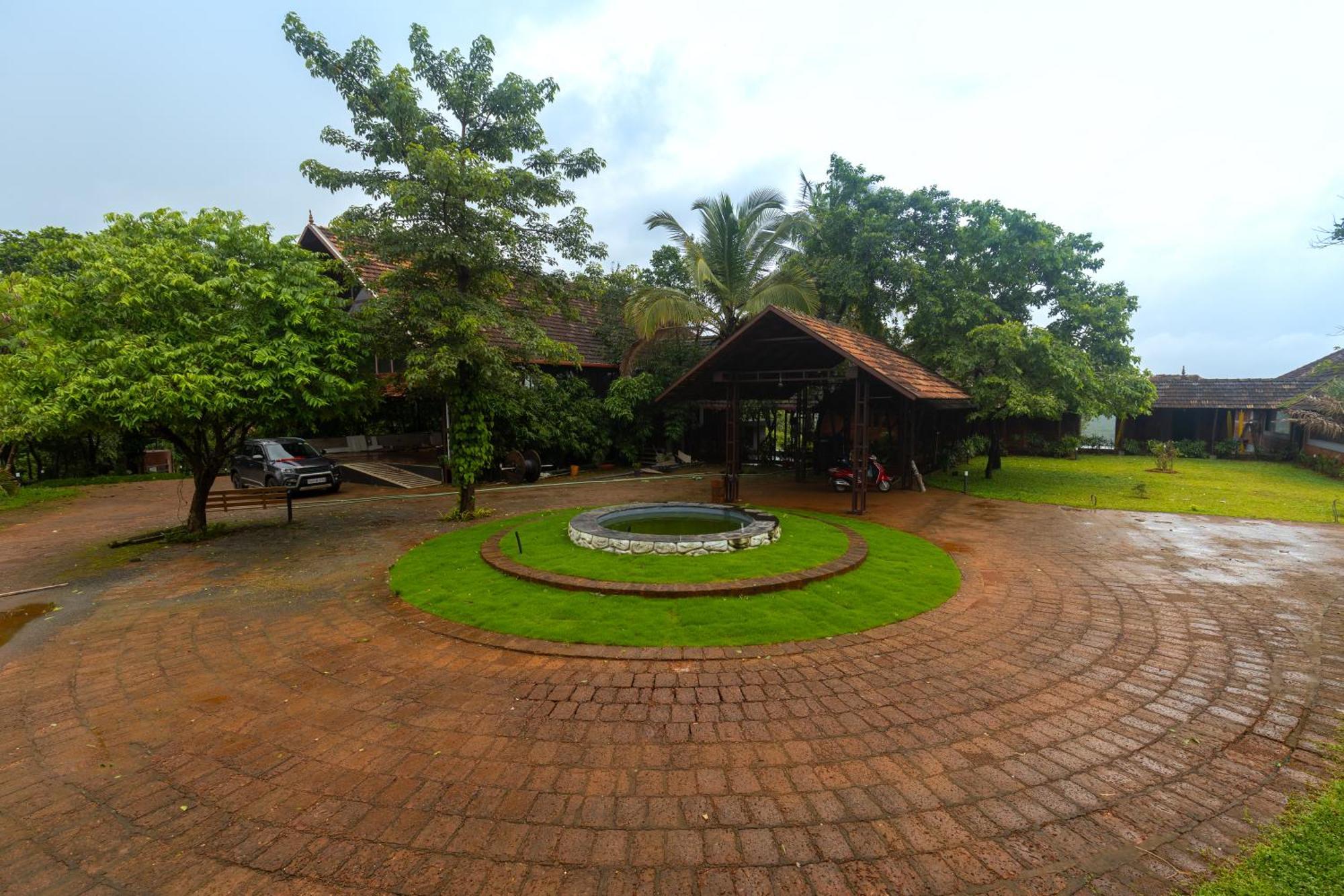 Sandalmist Resort And Spa Kāsaragod Eksteriør billede